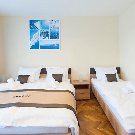 Bier-Lak Apartman House 71 バラトンレッレ エクステリア 写真