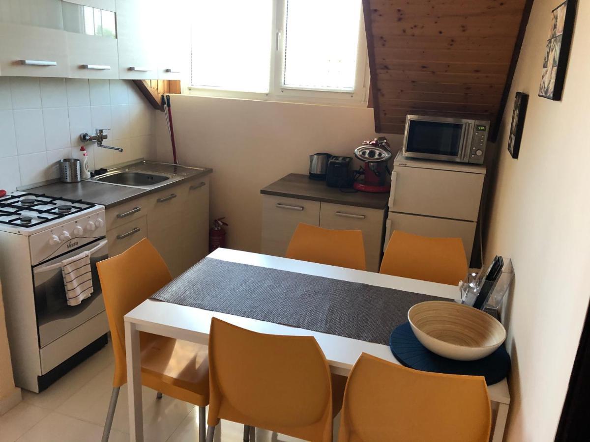 Bier-Lak Apartman House 71 バラトンレッレ エクステリア 写真