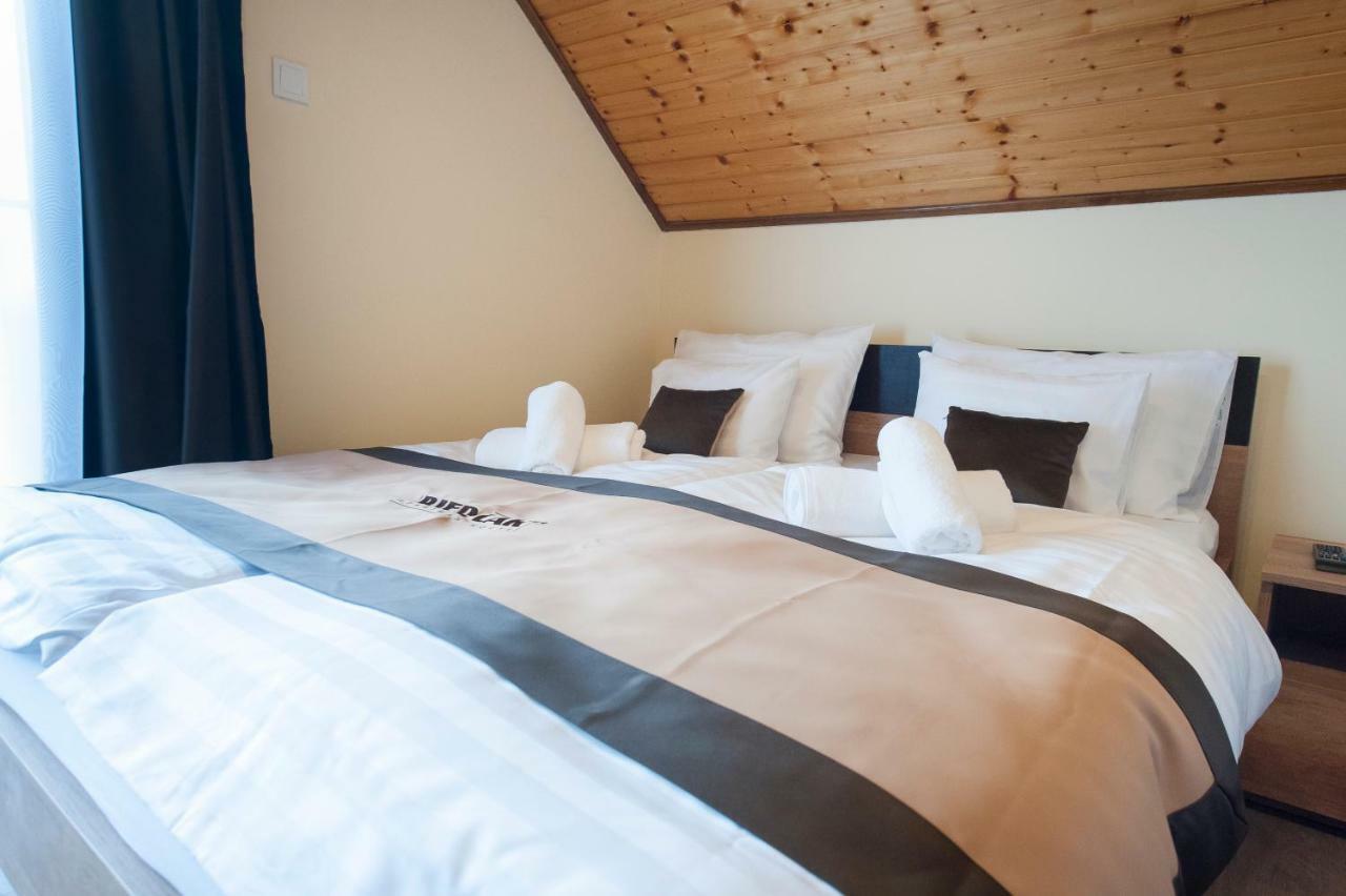 Bier-Lak Apartman House 71 バラトンレッレ エクステリア 写真