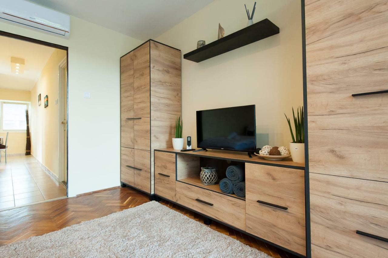 Bier-Lak Apartman House 71 バラトンレッレ エクステリア 写真